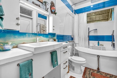 Beach House Paradise in Summerland Key. Nestled in one of the - photo 34