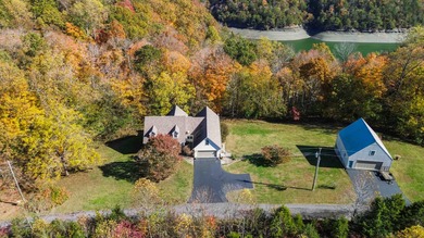 Lake Cumberland Home For Sale in Russell Springs Kentucky