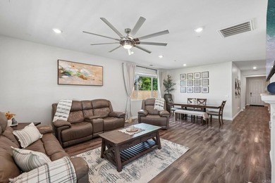 Welcome home to this beautifully upgraded single-family - photo 5