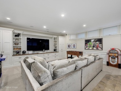Rare opportunity to own an impeccably maintained single-family - photo 44