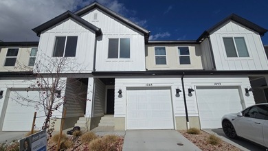 Utah Lake Townhome/Townhouse For Sale in Saratoga Springs Utah