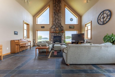 Additional listing photo 3