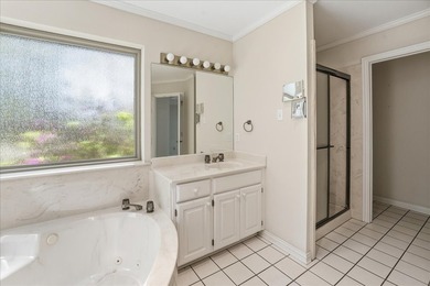 Welcome to your private retreat on beautiful Lake Palestine - photo 25