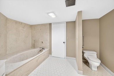 Direct beachfront residence at the prestigious Marbelle Club on - photo 30