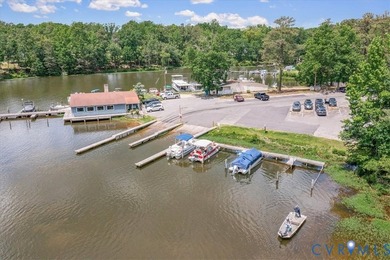 Rare opportunity to own Seven Springs Marina, an established - photo 3