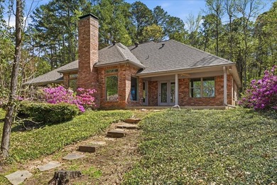 Welcome to your private retreat on beautiful Lake Palestine - photo 33