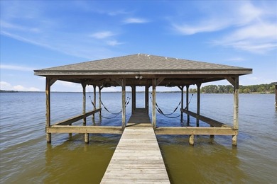 Welcome to your private retreat on beautiful Lake Palestine - photo 34