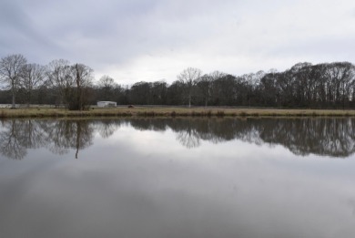 (private lake, pond, creek) Acreage For Sale in Baton Rouge Louisiana