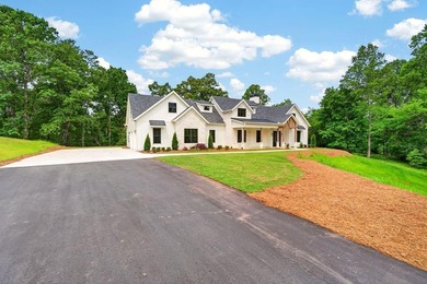 Come check out this newly constructed home built in Clear Creek - photo 48