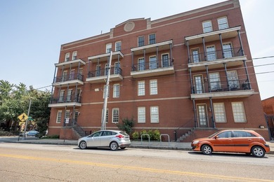 Mississippi River Condo For Sale in Memphis Tennessee
