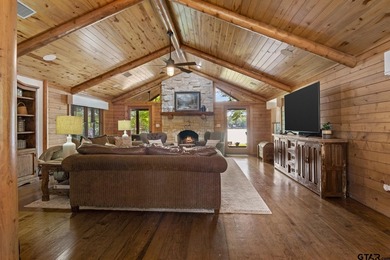 Set along the coveted shoreline of Lake Bob Sandlin - photo 11