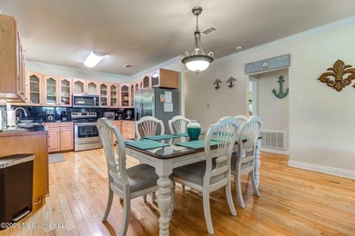 Welcome home! This beautiful property sits on 4 lots and is only - photo 20