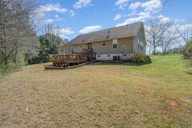 One story farm house on 74.39 acres. The 3 bedroom 2 bath home - photo 31