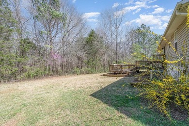 One story farm house on 74.39 acres. The 3 bedroom 2 bath home - photo 33
