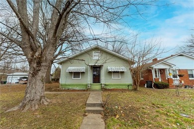 Ohio River Home Active Under Contract in Clarksville Indiana