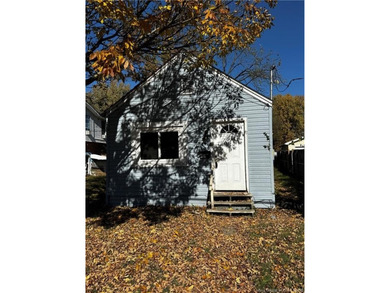 Ohio River Home For Sale in Clarksville Indiana