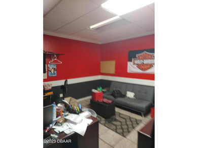 A wide range of retail sales and service uses (from florists - photo 4