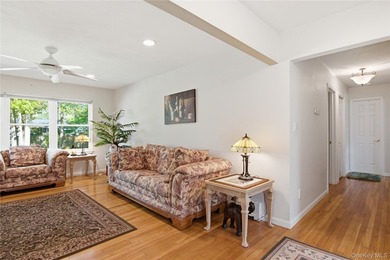 Lovely Ranch featuring large Primary Bedroom with Bath - photo 5