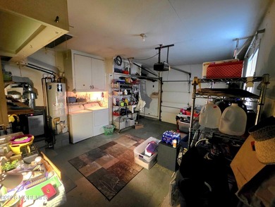 Welcome to 9 Bolans Court! Residing on a quiet cul-de-sac in the - photo 15