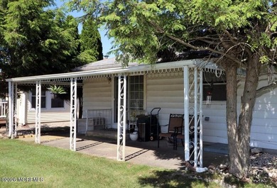 Welcome to 9 Bolans Court! Residing on a quiet cul-de-sac in the - photo 19