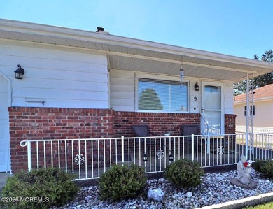 Welcome to 9 Bolans Court! Residing on a quiet cul-de-sac in the - photo 22