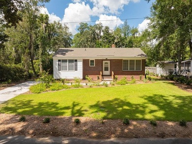 Welcome to your newly renovated haven in the highly sought-after - photo 2