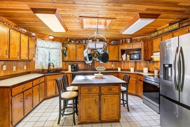 From the moment you step into the stunning chef's kitchen with - photo 3