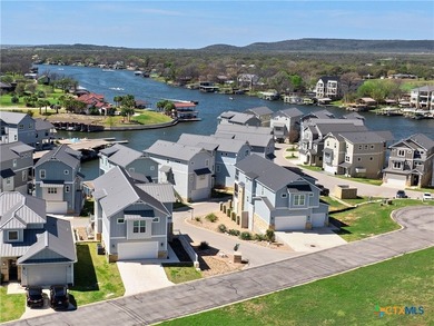 Welcome to 200 Archview-an exceptional opportunity to own near - photo 1