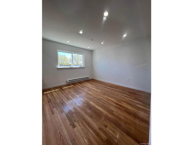 Semi Attached Brick , Brand new property , top of the lines - photo 2
