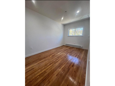 Semi Attached Brick , Brand new property , top of the lines - photo 6
