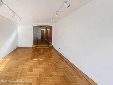Well maintained two bedroom co-operative building with part-time - photo 13