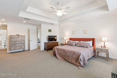 Glorious waterfront property in Pass Christian! This three - photo 15