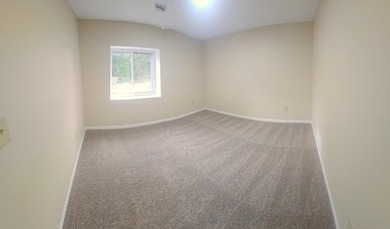Looking for low maintenance country living- You've found it! - photo 15