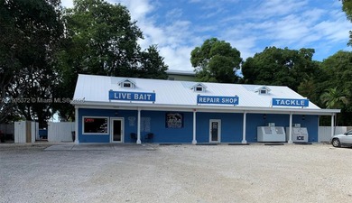Exceptional Florida Keys Investment! This 2,400 SF self-standing - photo 1