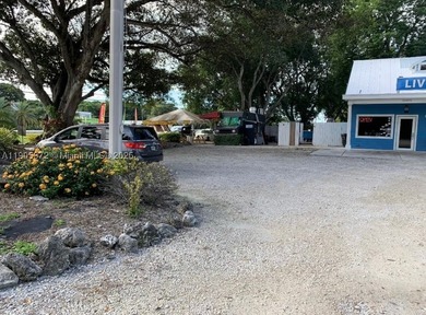 Exceptional Florida Keys Investment! This 2,400 SF self-standing - photo 3