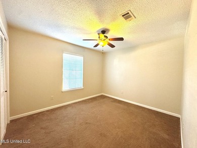 This is the opportunity to own a beautiful all-brick 5-bedroom - photo 24
