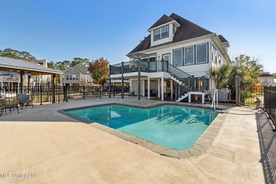 Glorious waterfront property in Pass Christian! This three - photo 26