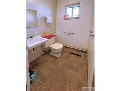 PRIME COMMERCIAL OPPORTUNITY - GREAT COMMERCIAL BUILDING ON - photo 26