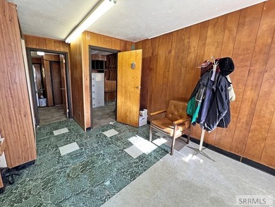 PRIME COMMERCIAL OPPORTUNITY - GREAT COMMERCIAL BUILDING ON - photo 27