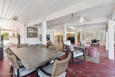 Glorious waterfront property in Pass Christian! This three - photo 28