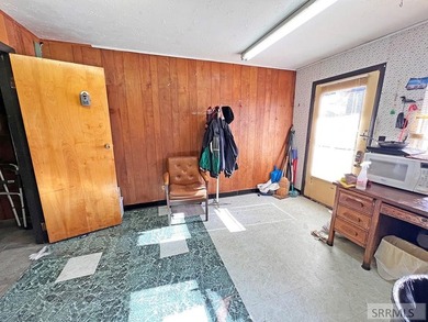 PRIME COMMERCIAL OPPORTUNITY - GREAT COMMERCIAL BUILDING ON - photo 28