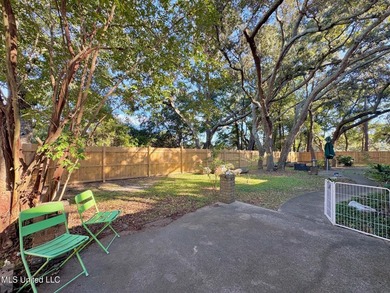 This is the opportunity to own a beautiful all-brick 5-bedroom - photo 29