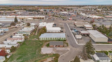 PRIME COMMERCIAL OPPORTUNITY - GREAT COMMERCIAL BUILDING ON - photo 33