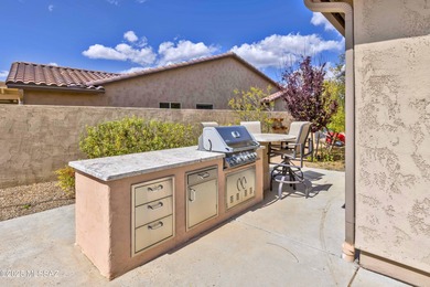 Live in luxury in this upgraded 2792 sq ft Tesoro model in a