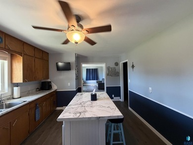 Experience lakeside living on the inlet waters of Lake Shetek! - photo 4