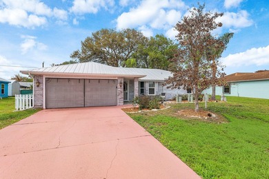 This beautifully remodeled house is ready for you to call it - photo 2