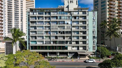 Exceptional opportunity to own a legal short-term rental in - photo 3