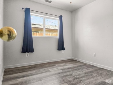 Nice! Beautiful! 3BD/2BA home in the heart of Lake Isabella! - photo 10