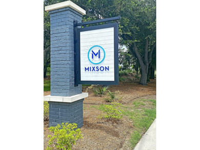 Current owner is a licensed real estate agent.Welcome to this - photo 2