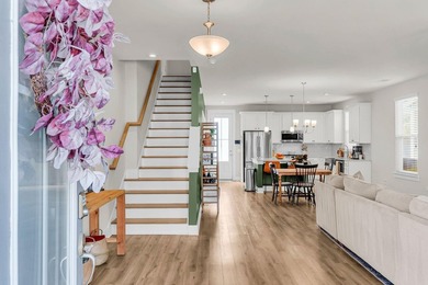 Current owner is a licensed real estate agent.Welcome to this - photo 6